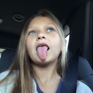 Meet your Posher, Addison